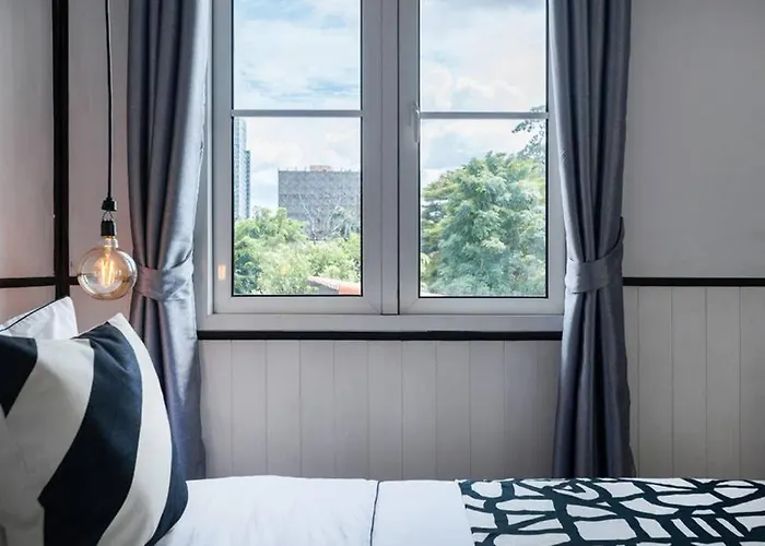 Villa Miq Asoke202 Pool - Asoke Bts 16 Pax *